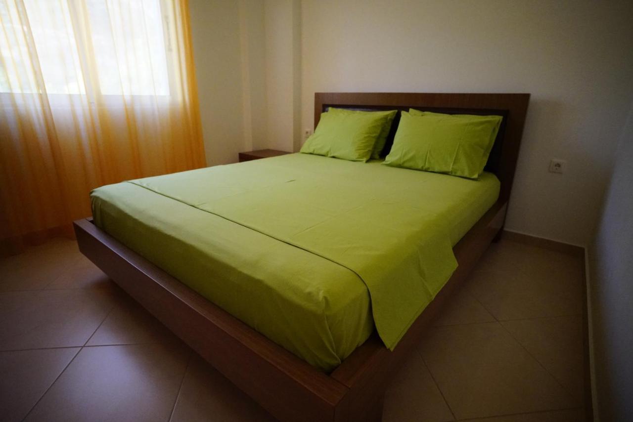 בורש Apartments Vila Emiliano מראה חיצוני תמונה