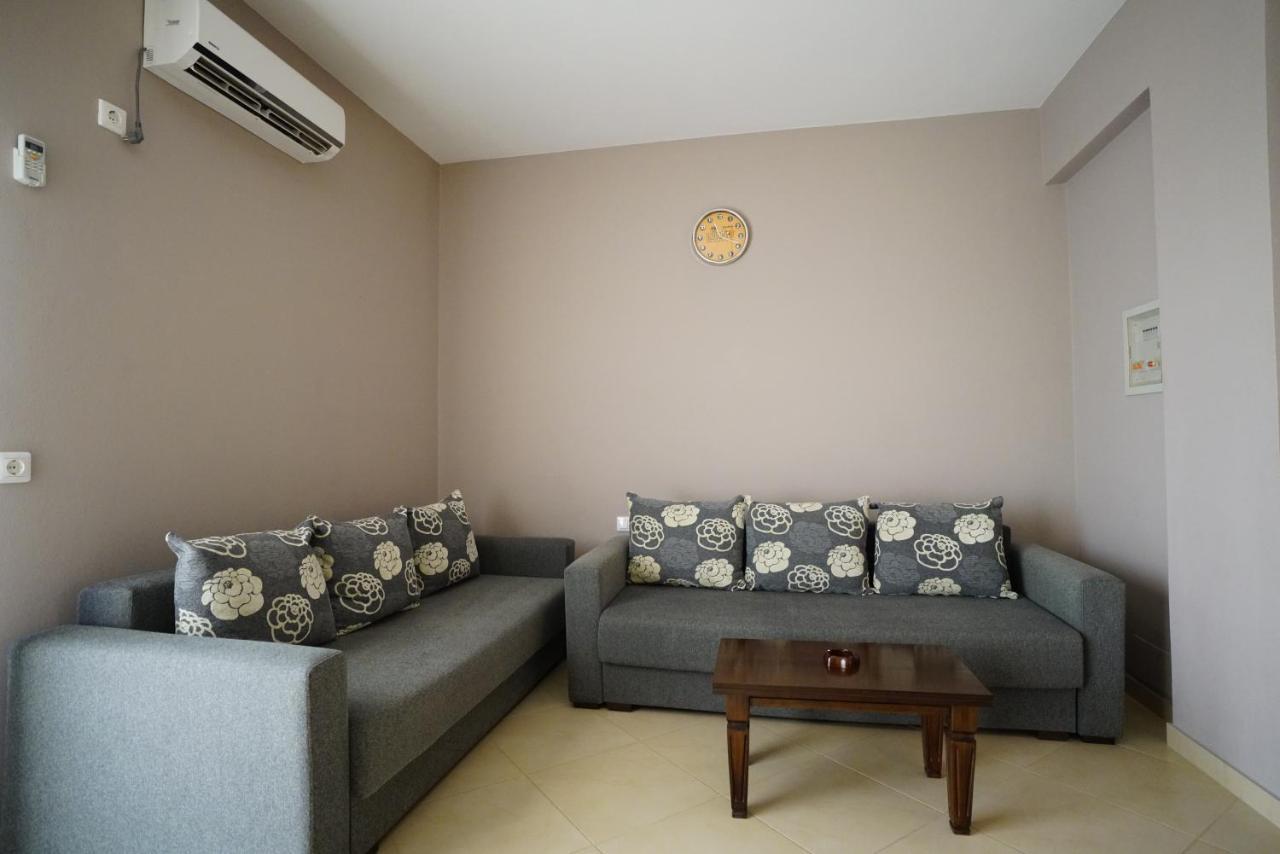 בורש Apartments Vila Emiliano מראה חיצוני תמונה